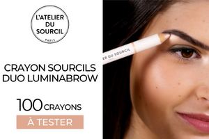 un crayon à sourcils Duo Luminabrow de l'Atelier du Sourcil