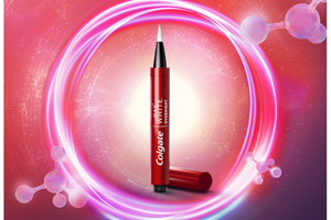 sérum blancheur nuit Max White de Colgate