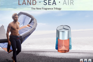 Échantillon gratuit de l'eau de parfum LAND•SEA•AIR de Mercedes-Benz