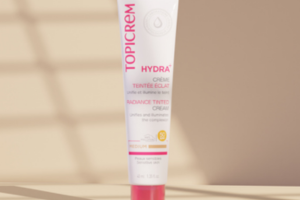 crème teintée éclat claire Hydra+ de Topicrem