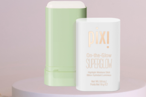test gratuit highlighter On-the-Glow Superglow Pixi