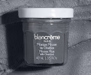 masque visage mousse au charbon Blancrème