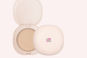 un fond de teint crème de Mademoiselle Bio