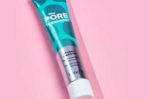 un masque Speedy Smooth Benefit Cosmetics