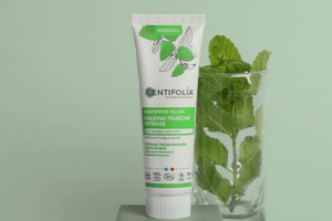 un dentifrice fluor haleine fraîche intense