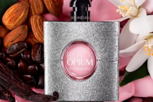 Anais Delaunay parfum Black Opium Glitter d’YSL