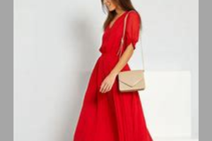 robe midi unie ouverte au dos rouge de Kiabi