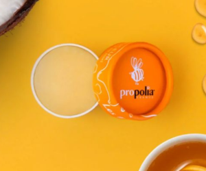 poudre cheveux densifiante Miyé