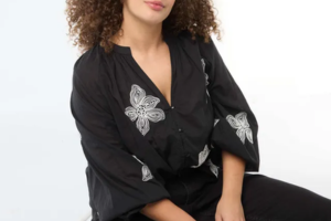 blouse grande taille brodée Kiabi
